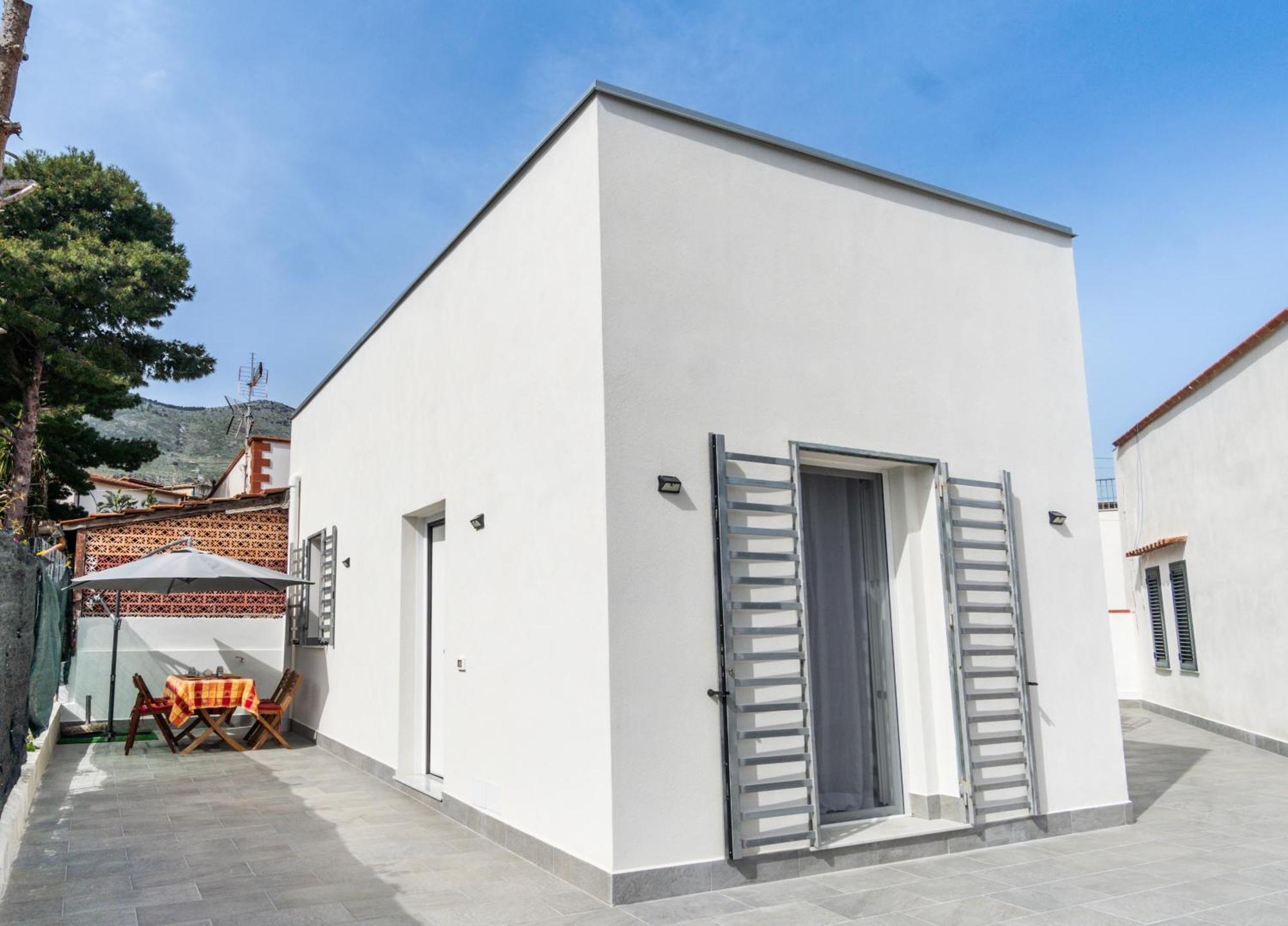 Nika Nika Holiday House Carini Zewnętrze zdjęcie